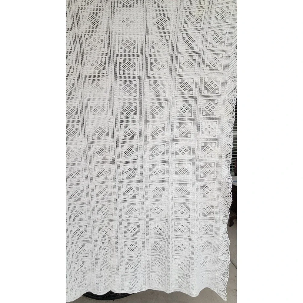Vintage Handmade Filet Crochet Bedspread Tablecloth 64x80 White Cotton Lace